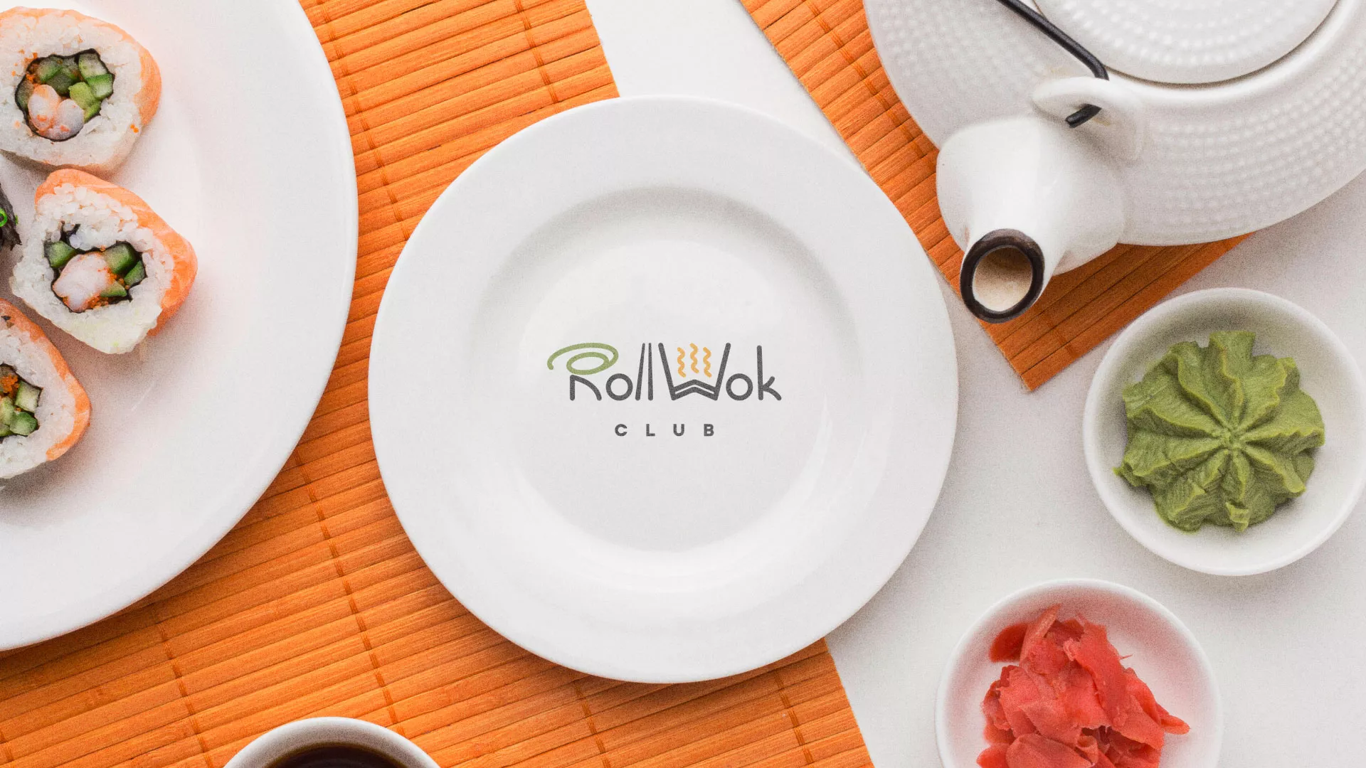 Разработка логотипа и фирменного стиля в Прохладном для суши-бара «Roll Wok Club» Разработка логотипа и фирменного стиля в Прохладном для суши-бара «Roll Wok Club»